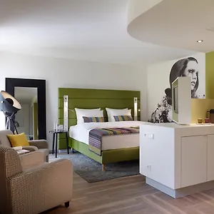 Indigo - - Victoriaplatz By Ihg **** Дюссельдорф